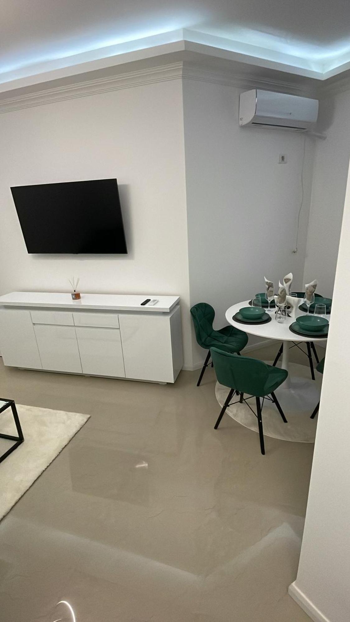 Zigzag Resident Apartment Navodari Exterior photo